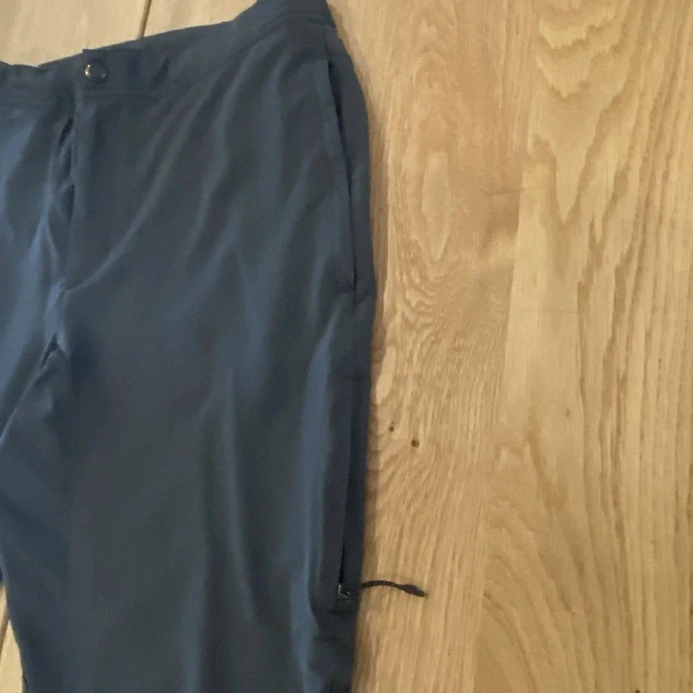 Mack Weldon Pants Mens Medium Charcoal Gray‎ Performance Stretch Tapered Tech